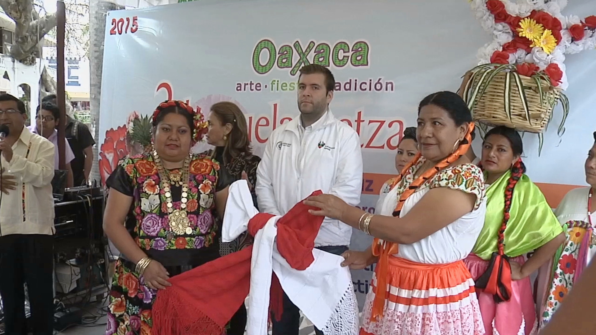 La esencia de Oaxaca en la “Guelaguetza en Veracruz”
