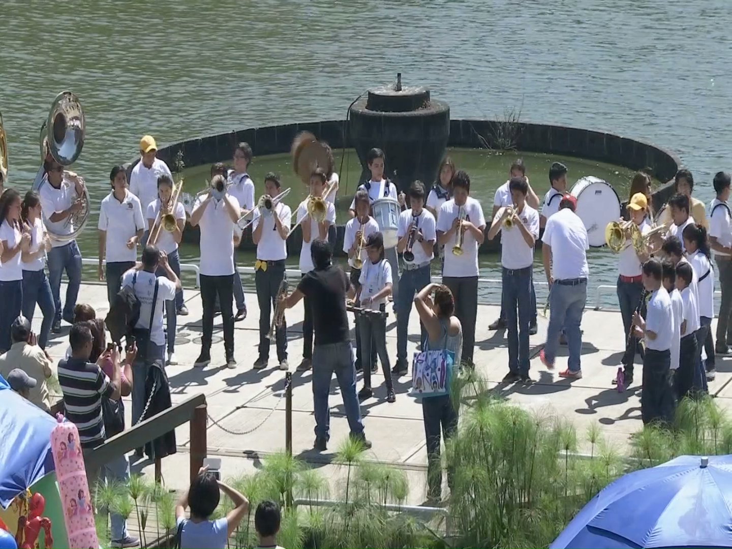 Águilas Marching Band hace colecta para comprar instrumentos