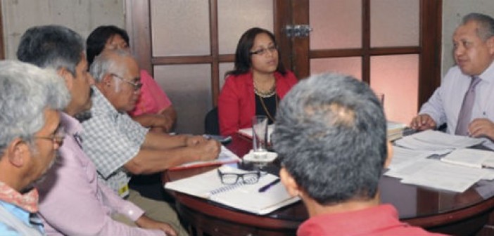 Atiende Segob a cafetaleros de Coatepec e integrantes de Antorcha Campesina