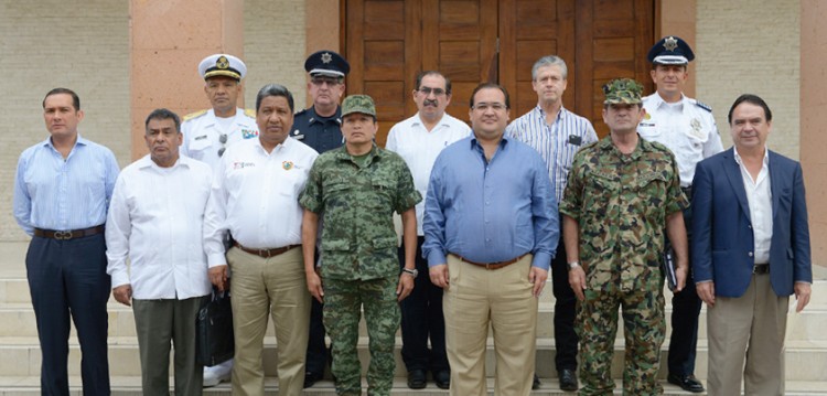 Encabeza Javier Duarte sesión del Grupo Coordinación Veracruz, en Poza Rica