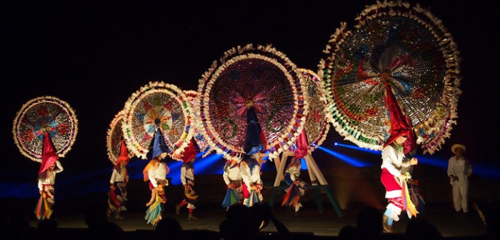 Ritmo, color y alegría con las danzas tradicionales del Totonacapan en Cumbre Tajín 2015