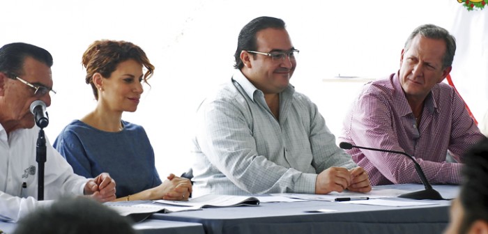 Anuncia Javier Duarte Programa Estatal de Infraestructura 2015