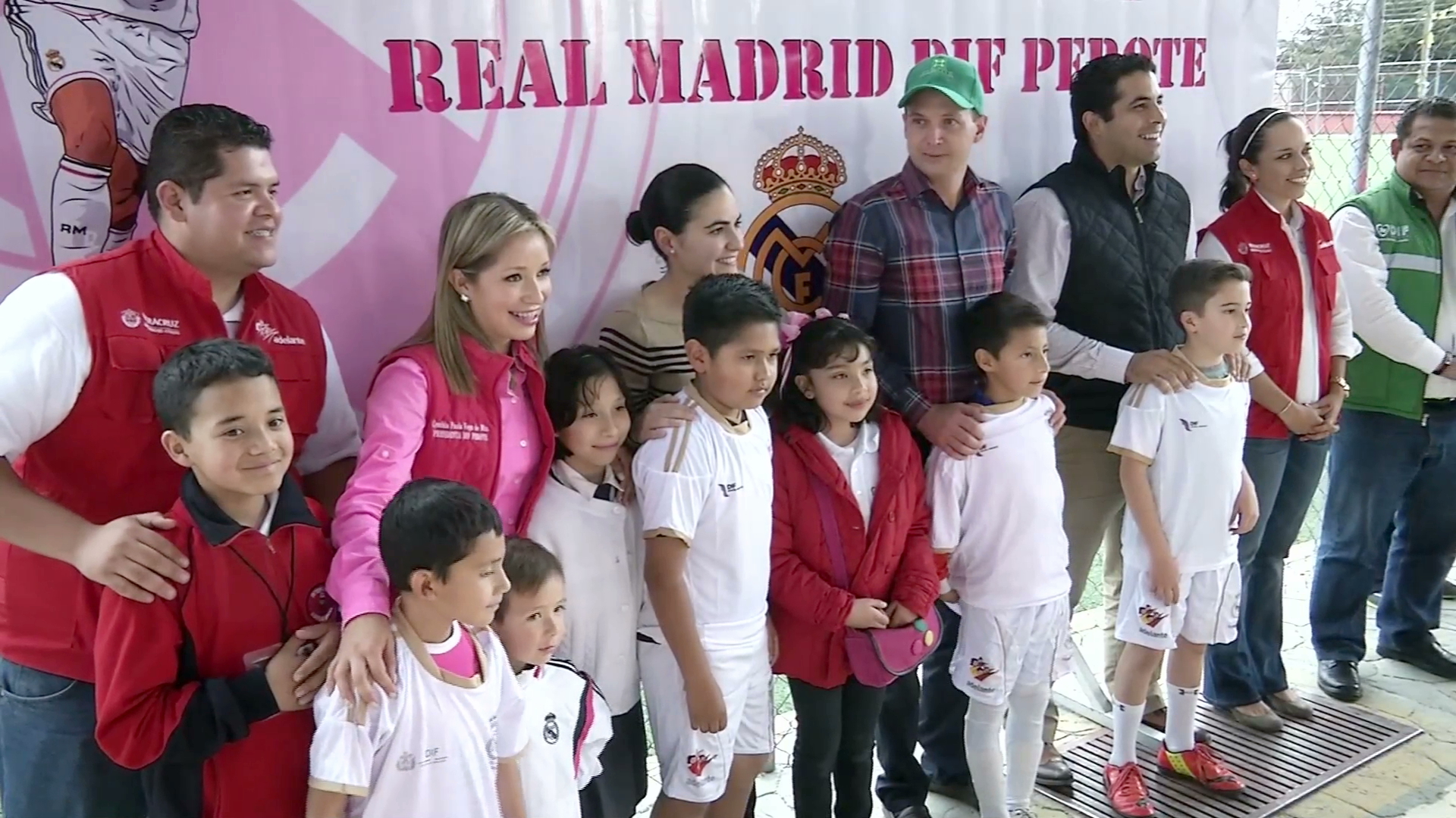 Inauguran Escuela del Real Madrid en Perote
