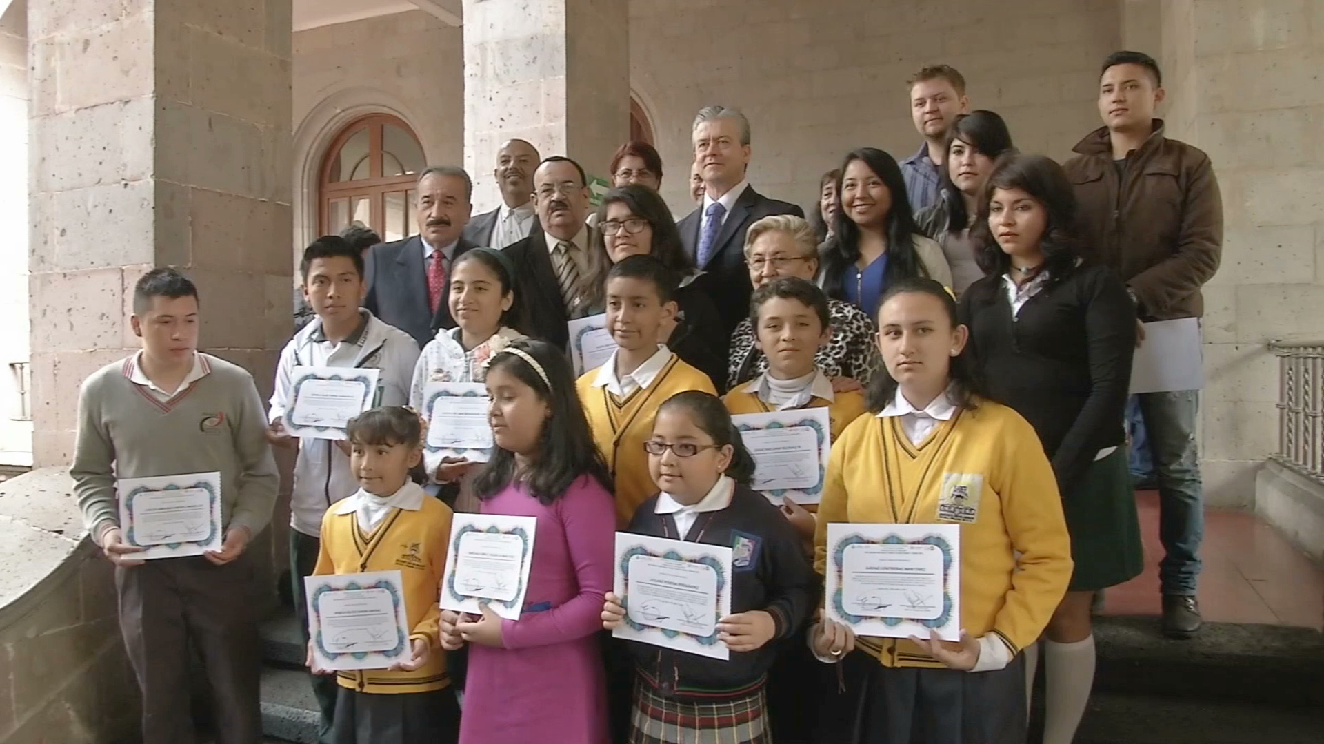Reconocen a participantes del Concurso Nacional de Dibujo y Pintura Infantil y Juvenil