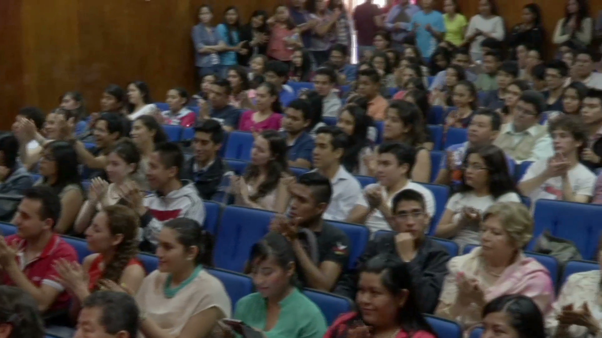 Jóvenes enfrenta riesgos de vulnerabilidad: UV