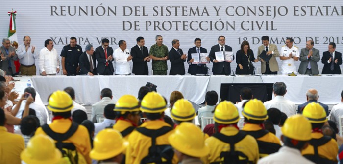 Preside Javier Duarte tercera Reunión del Sistema y Consejo Estatal de Protección Civil