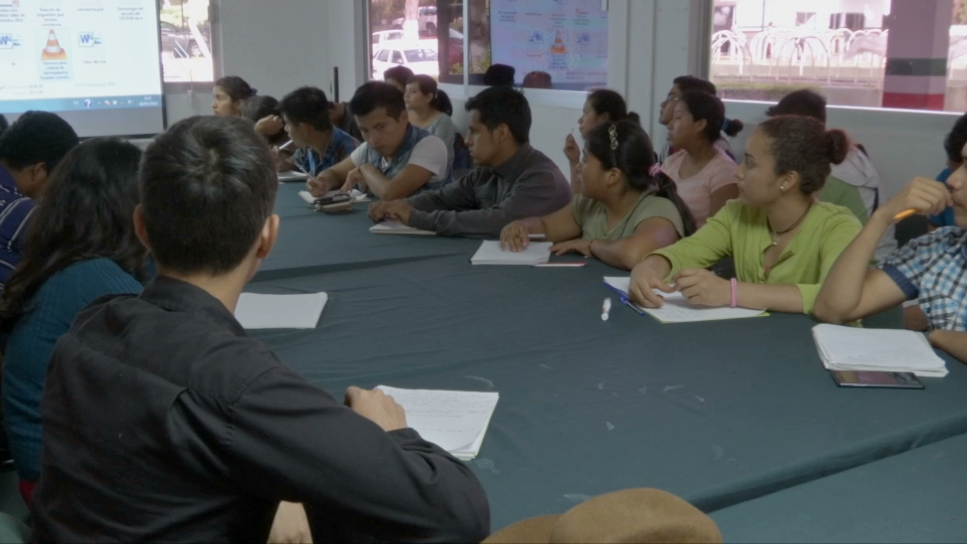 Imparten técnicas de preservación y restauración ambiental a estudiantes de Ingeniería Forestal
