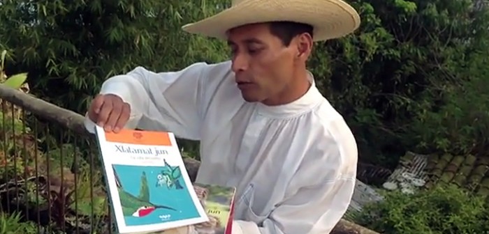 Otorga asociación cultural europea premio especial a poemario de Jun Tiburcio, artista totonaca