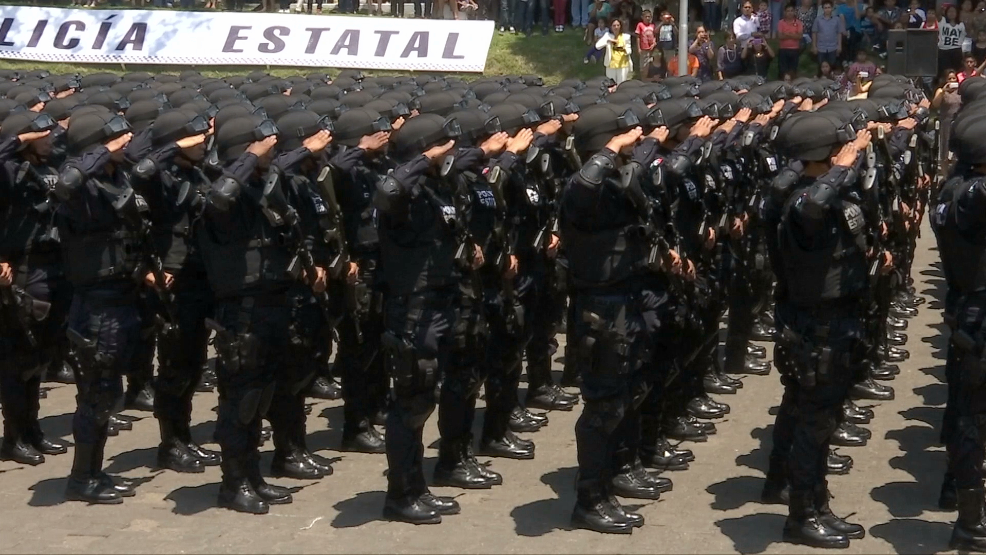 Destaca Veracruz en evaluación del 100% de sus policías y en depuración de malos elementos
