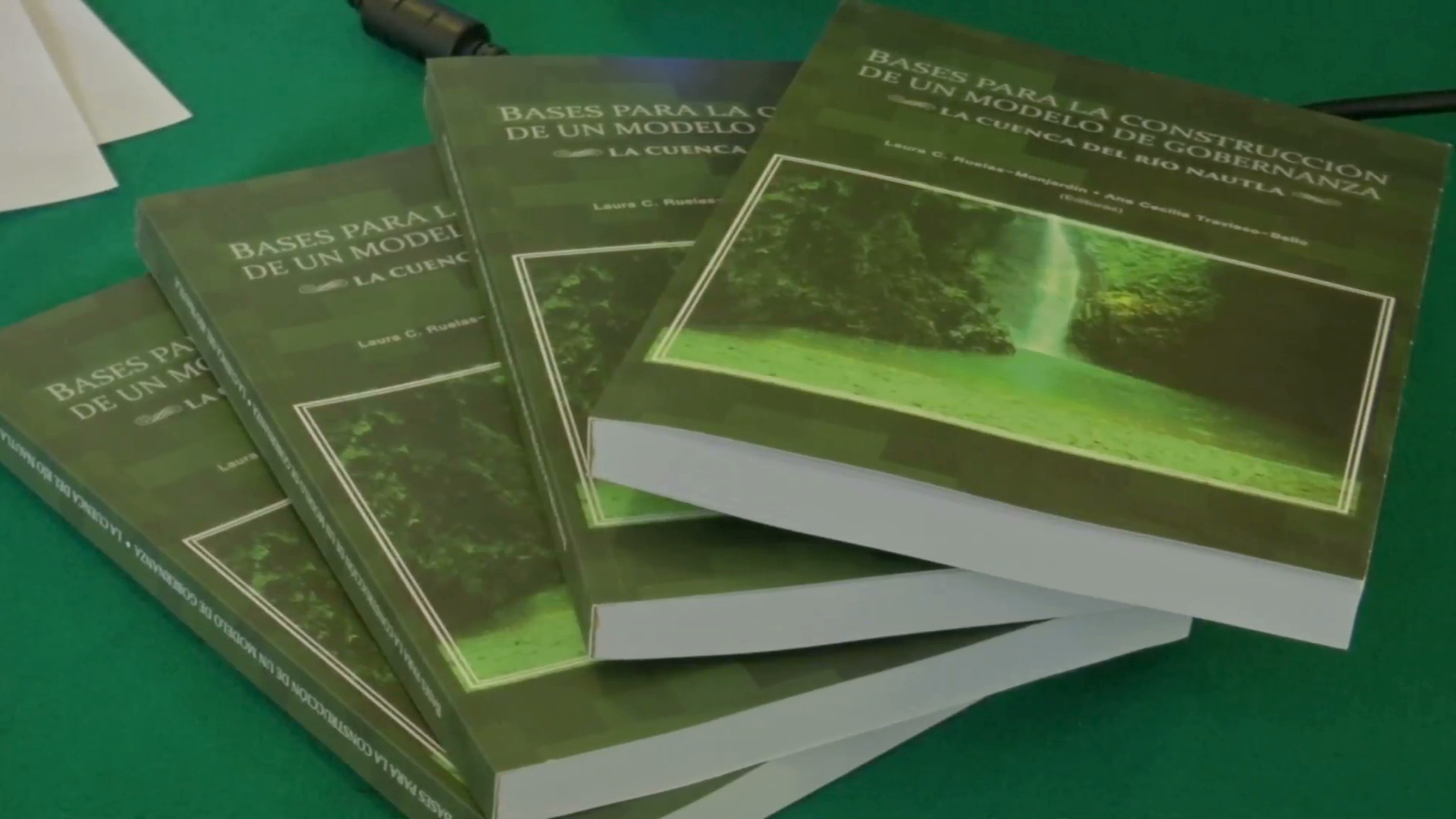 Presenta el Colver libro acerca del rescate ambiental de la cuenca del río Nautla