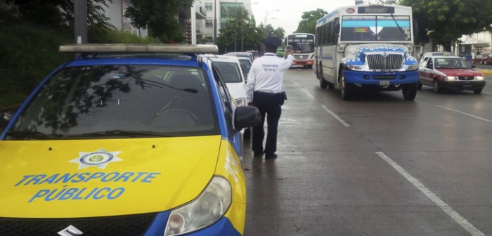 Tránsito y Vialidad aplica “Cero Tolerancia” a unidades de transporte en Xalapa