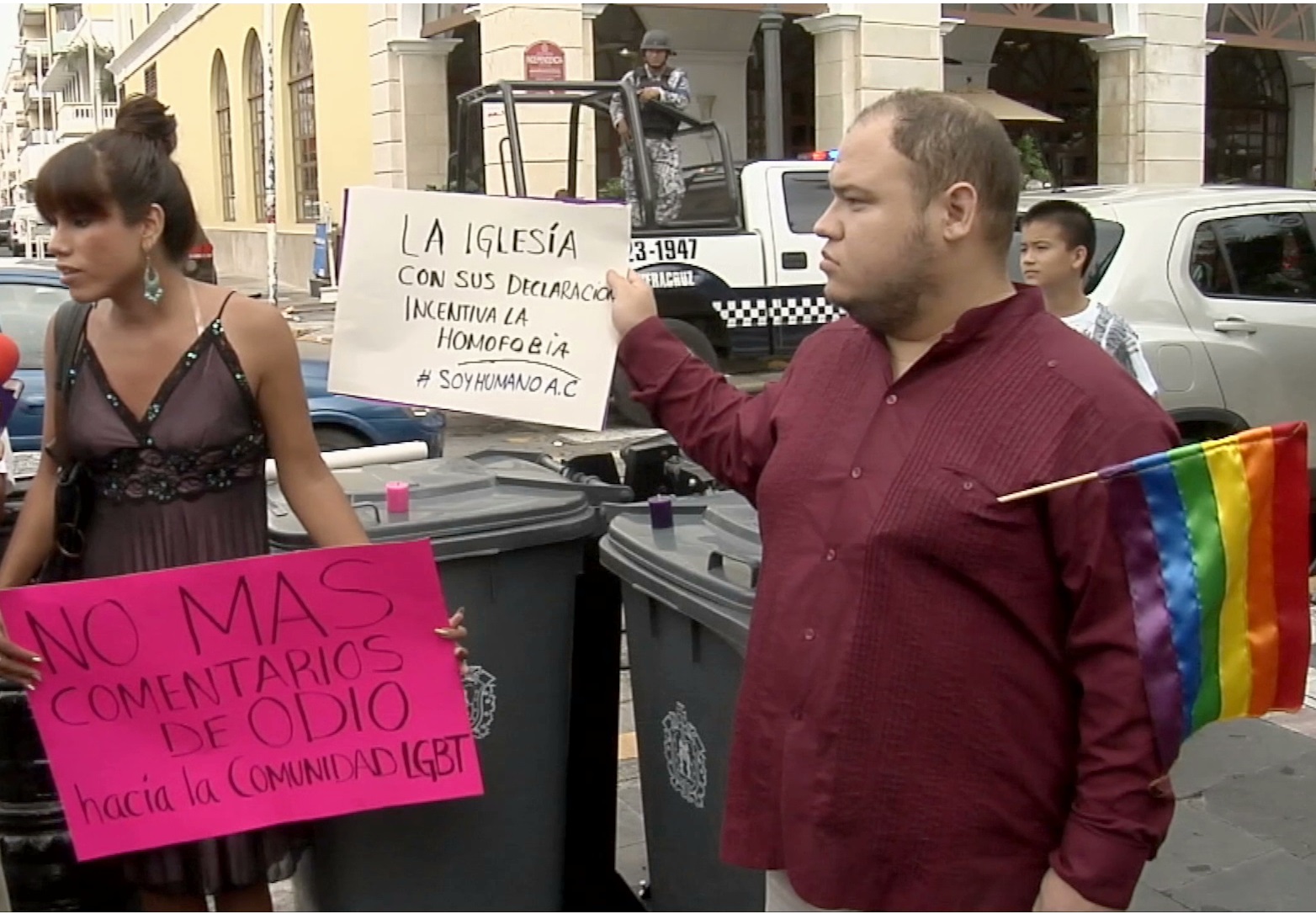 Comunidad LGBT pide respeto a los derechos humanos