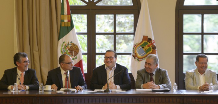 Participa Javier Duarte en presentación del Mapa Digital de Georreferenciación de la Pobreza