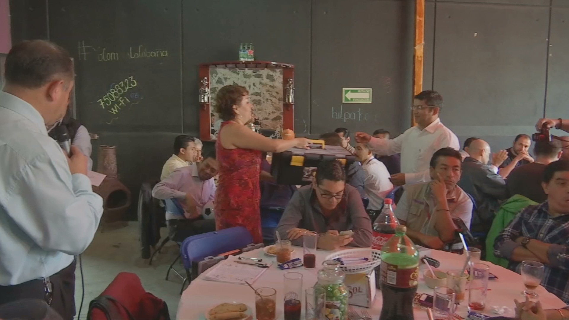 Celebra RTV a los papás en su día