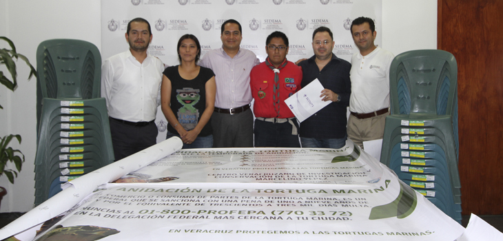 Donan Scouts insumos al Campamento Tortuguero Marcelino Yépez, en Nautla