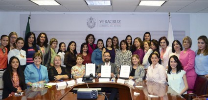En Veracruz, desarrollo económico y participación empresarial con perspectiva de género: Sedecop