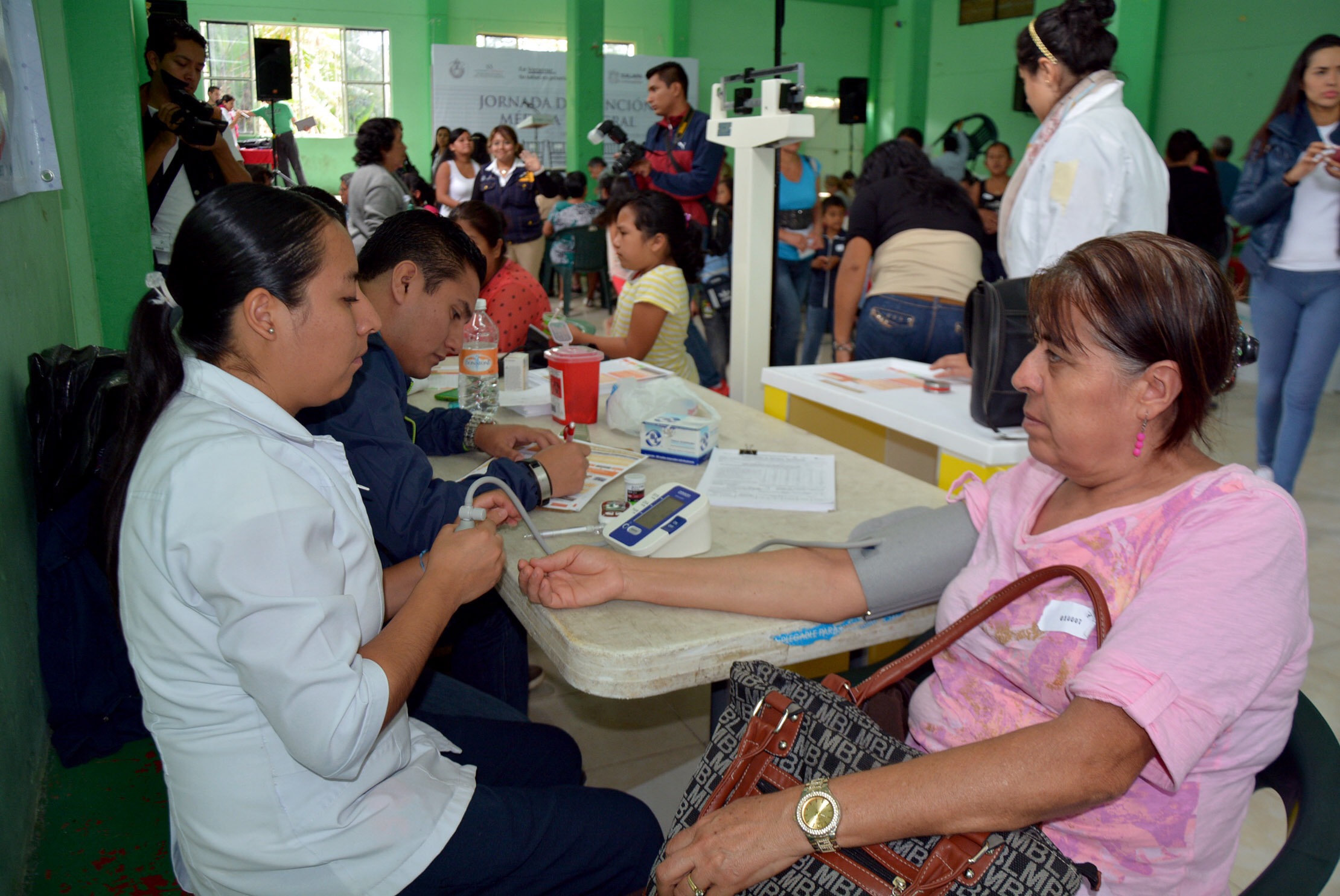 Llevan Jornadas de Salud a comunidades de Tuxpan