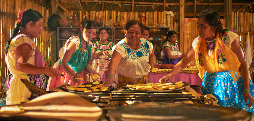 Por su cocina tradicional, destacan Mujeres de Humo en el Festival  Gastronómico Internacional