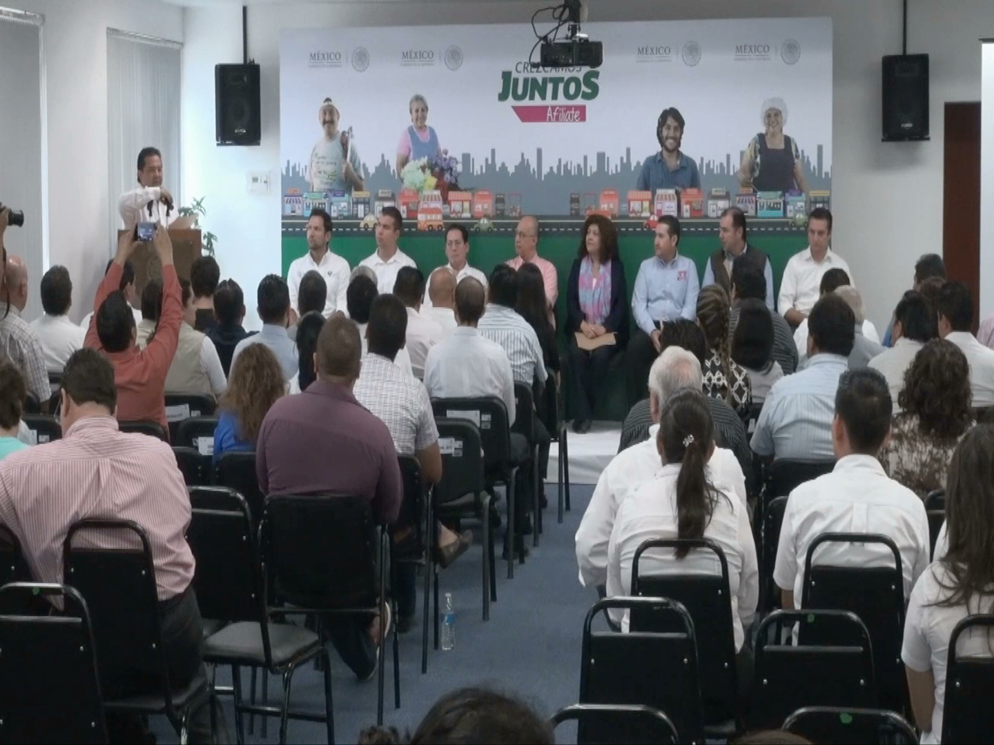 Presentan estrategia «Crezcamos Juntos, Afíliate» en el puerto de Veracruz