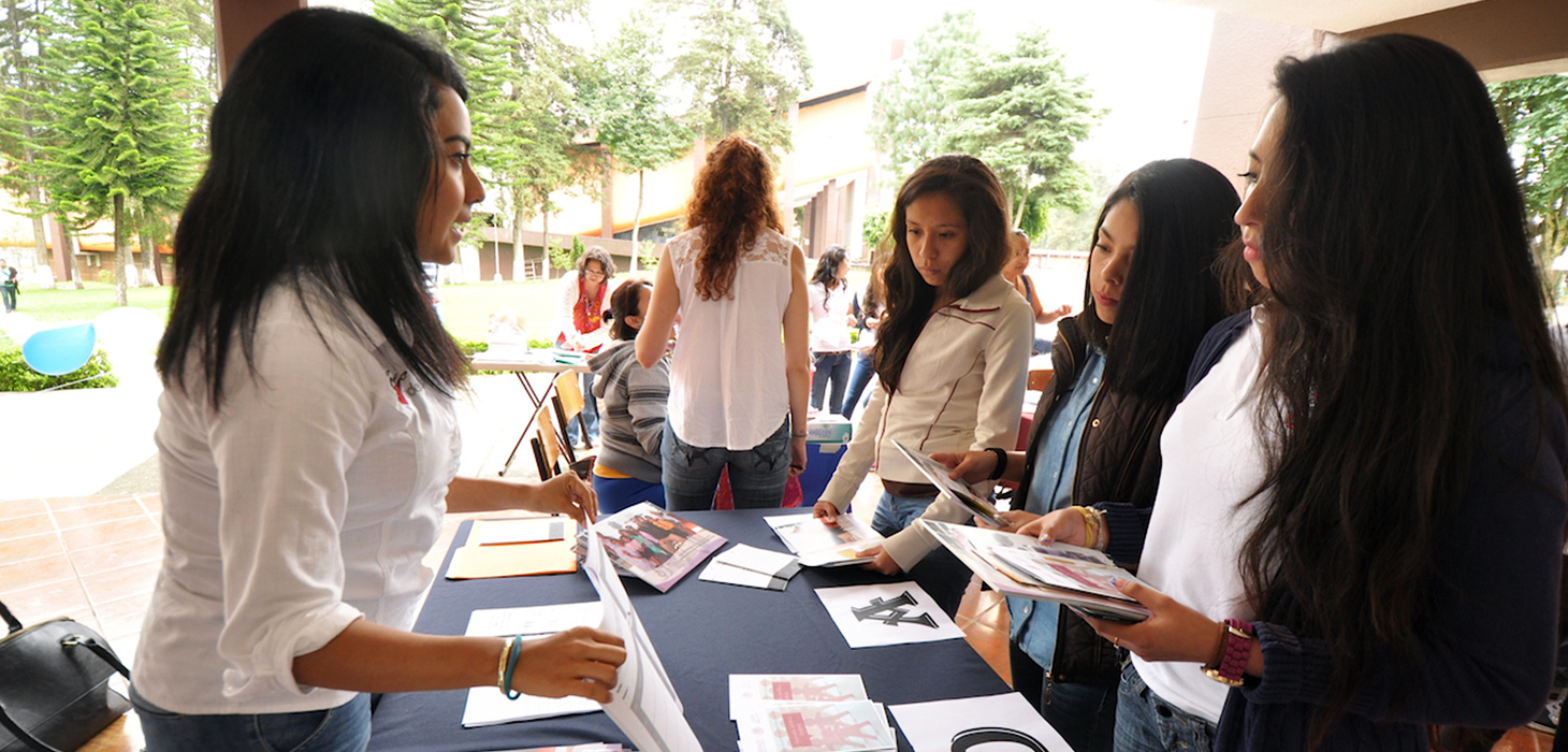 Más jóvenes se informan sobre sus derechos sexuales y reproductivos