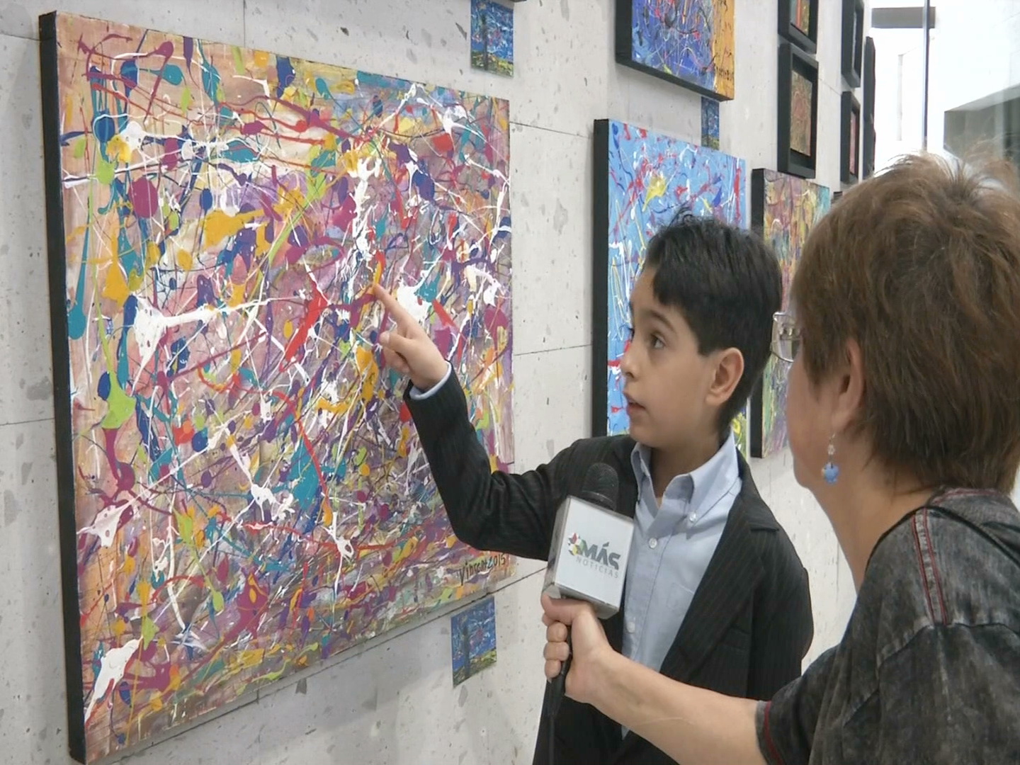 Presentan obras de Vincent Curiel en el Congreso del Estado