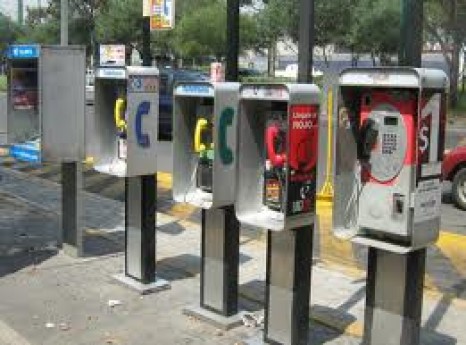 Retirarán casetas telefónicas de calles de Xalapa