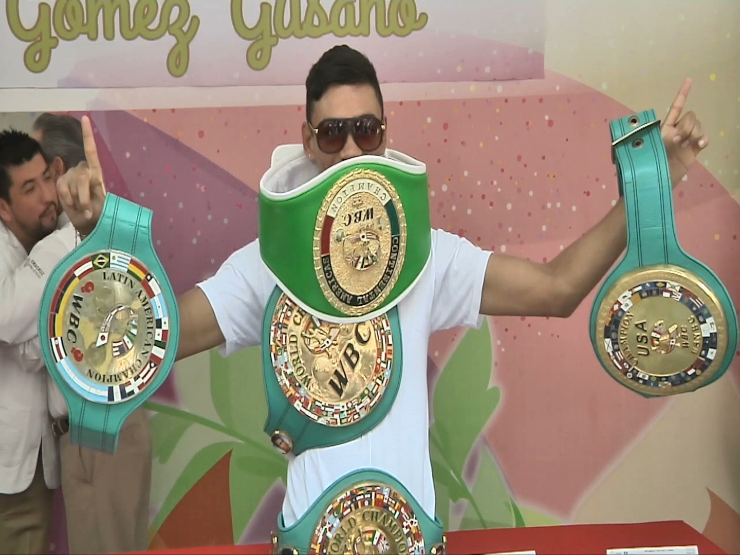 Continúa el registro de candidatos a Rey Momo 2016