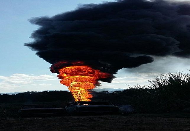 Se registra explosión en ducto de Pemex en Omealca