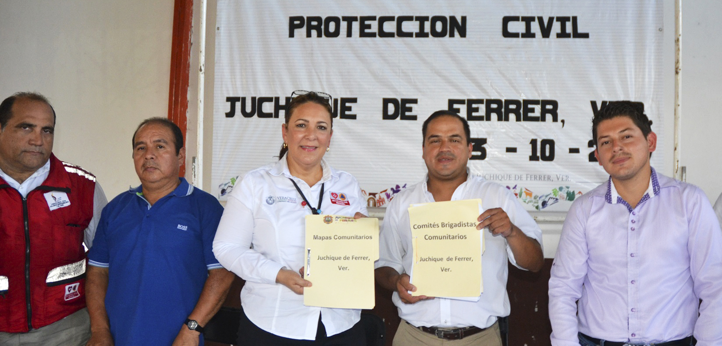 Brinda PC curso para reducir riesgos por deslizamiento de laderas en Juchique de Ferrer