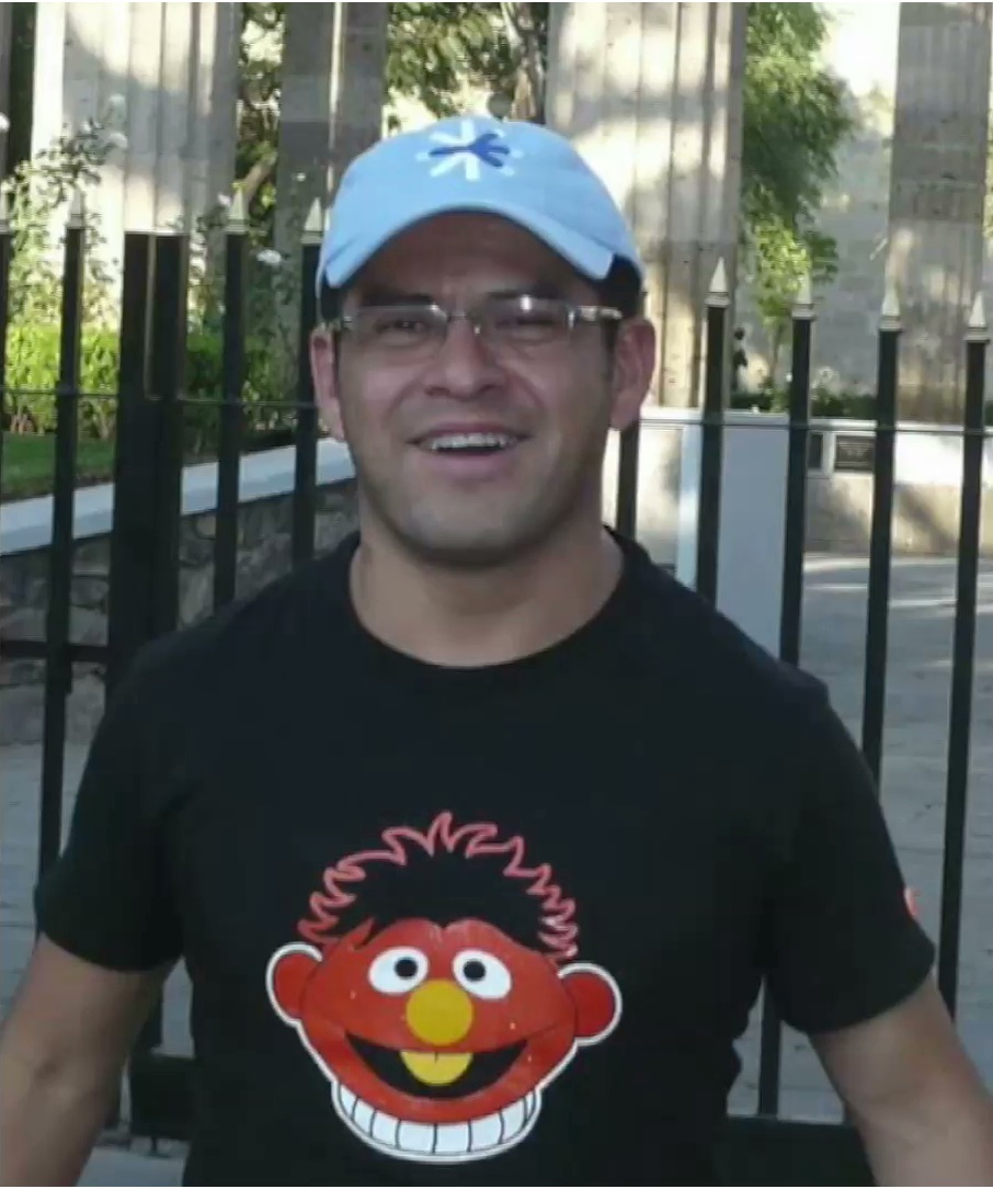 Así recordaremos a Rafael Vélez Nava, colaborador de RTV