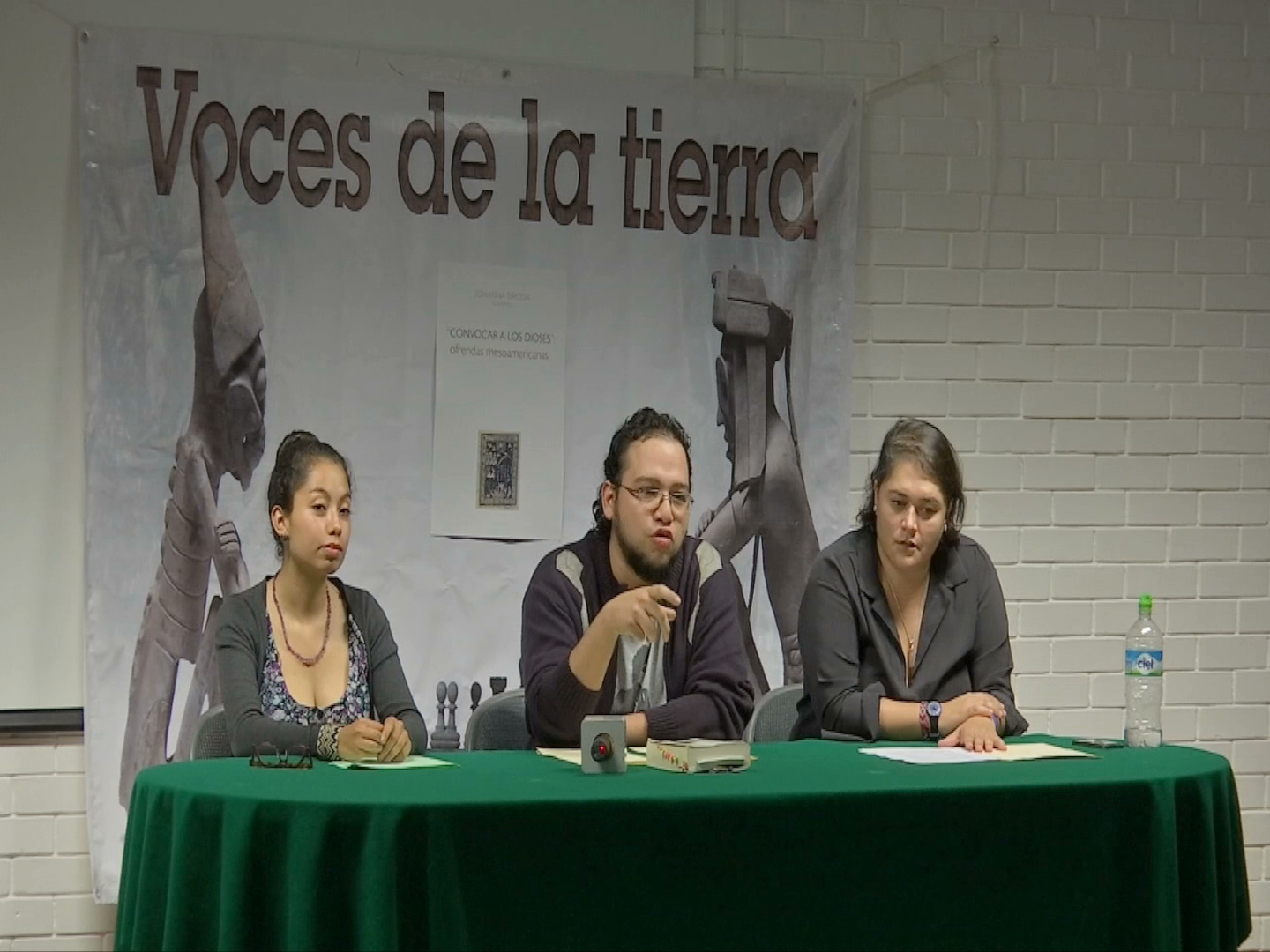 Presentan el libro “Ofrendas mesoamericanas”