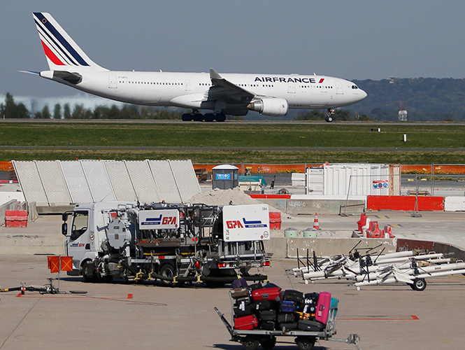 Avión de Air France suspende viaje por pasajero sospechoso