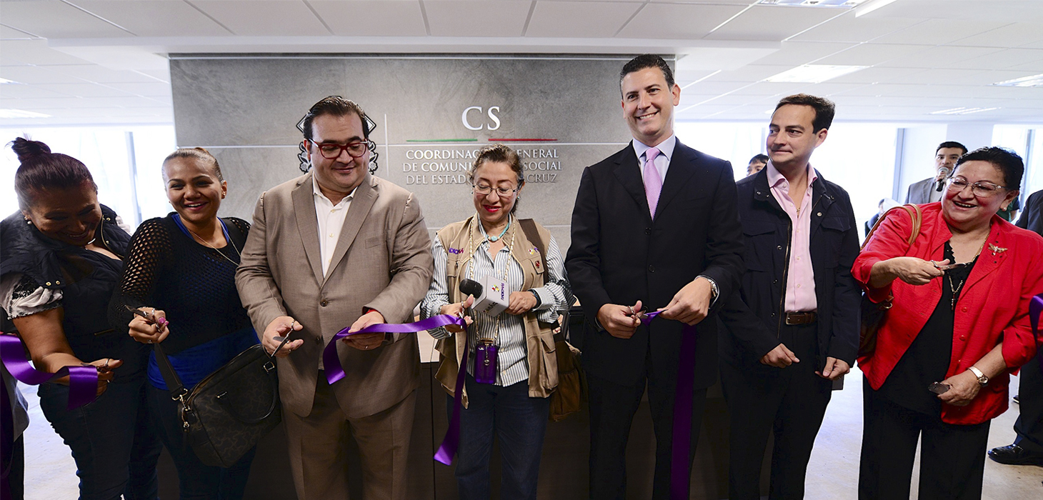Inaugura Javier Duarte nuevas oficinas de la Coordinación General de Comunicación Social