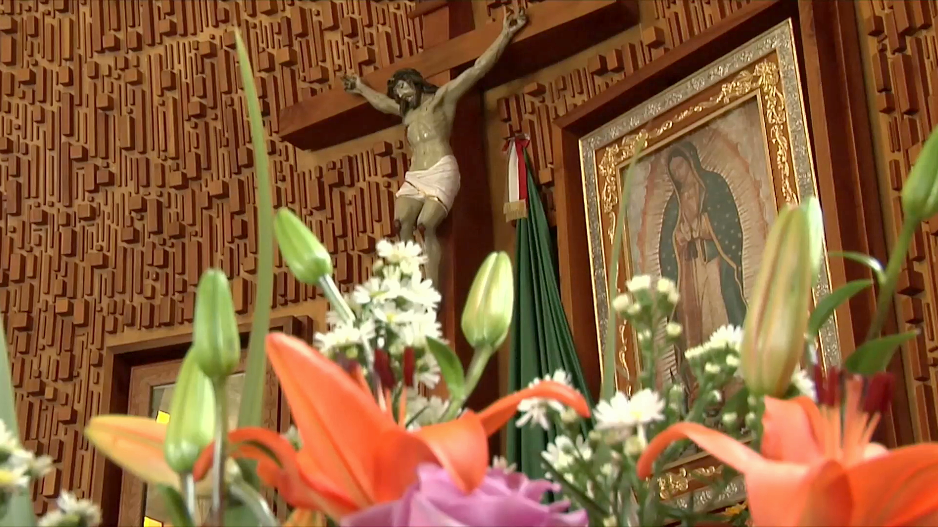 Peregrinos guadalupanos no podrán ingresar a la Basílica, en Xalapa Peregrinos guadalupanos no podrán ingresar a la Basílica, en Xalapa