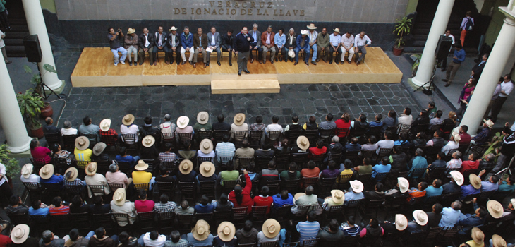 Atiende Gobernador demandas del Movimiento de los 400 Pueblos
