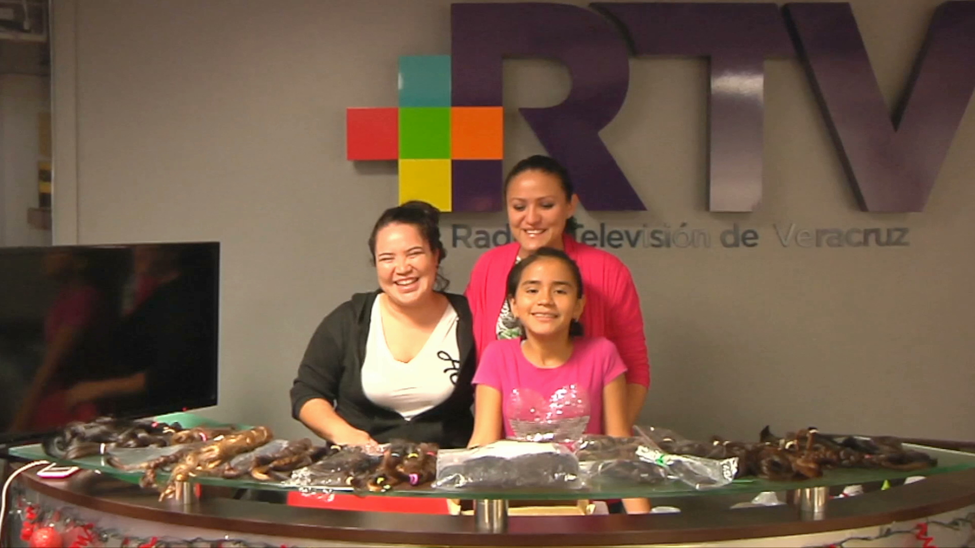 Contribuye TV Más a devolver sonrisas a niños con ʽMechones de Esperanzaʼ