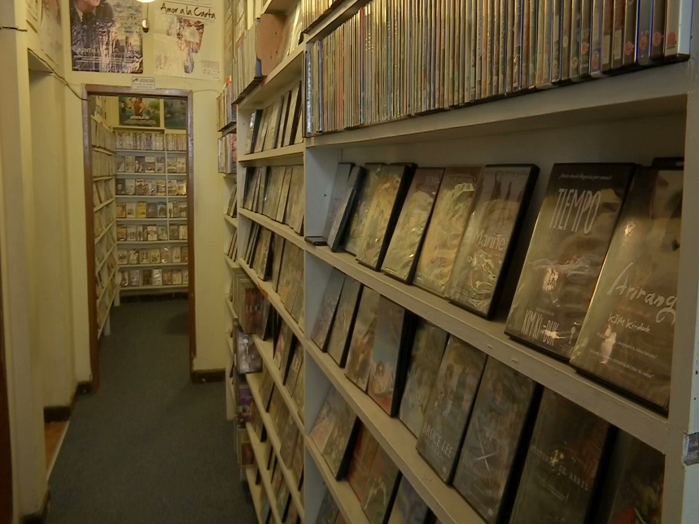 Por cinéfilos, Zafra Videoteca no cerrará sus puertas