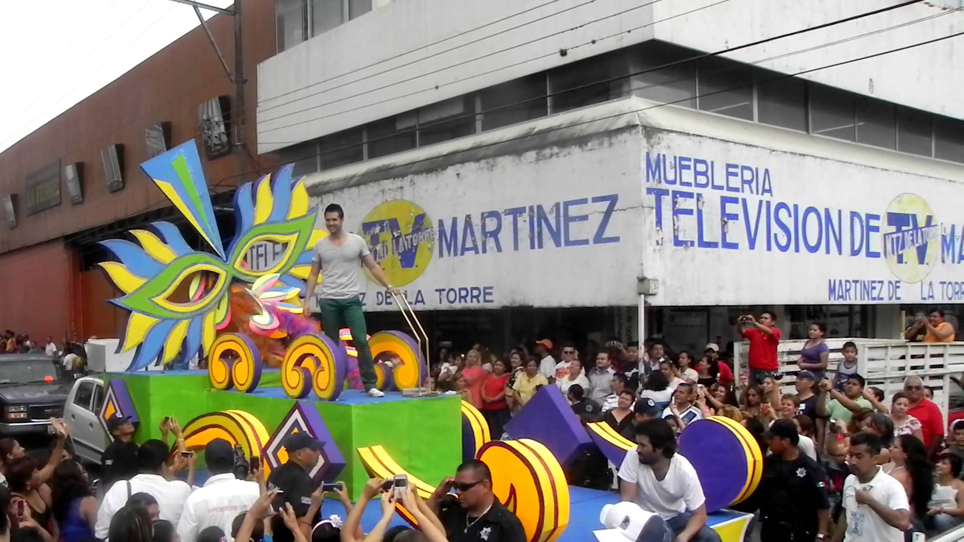 Preparan comparsas para el Carnaval de Martínez de la Torre