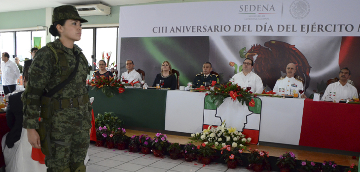 Reconoce Gobierno de Veracruz heroica labor del Ejército Mexicano en su día