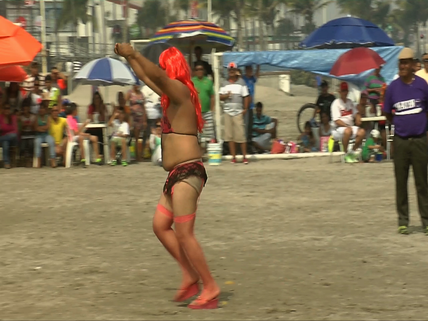 Partido de “casadas contra solteras” antecede al Carnaval de Veracruz