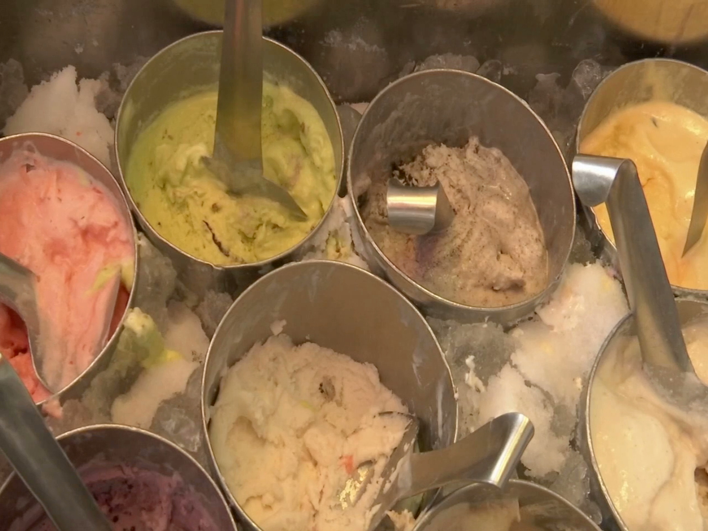 Se incrementa venta de aguas frescas y helados en Xalapa