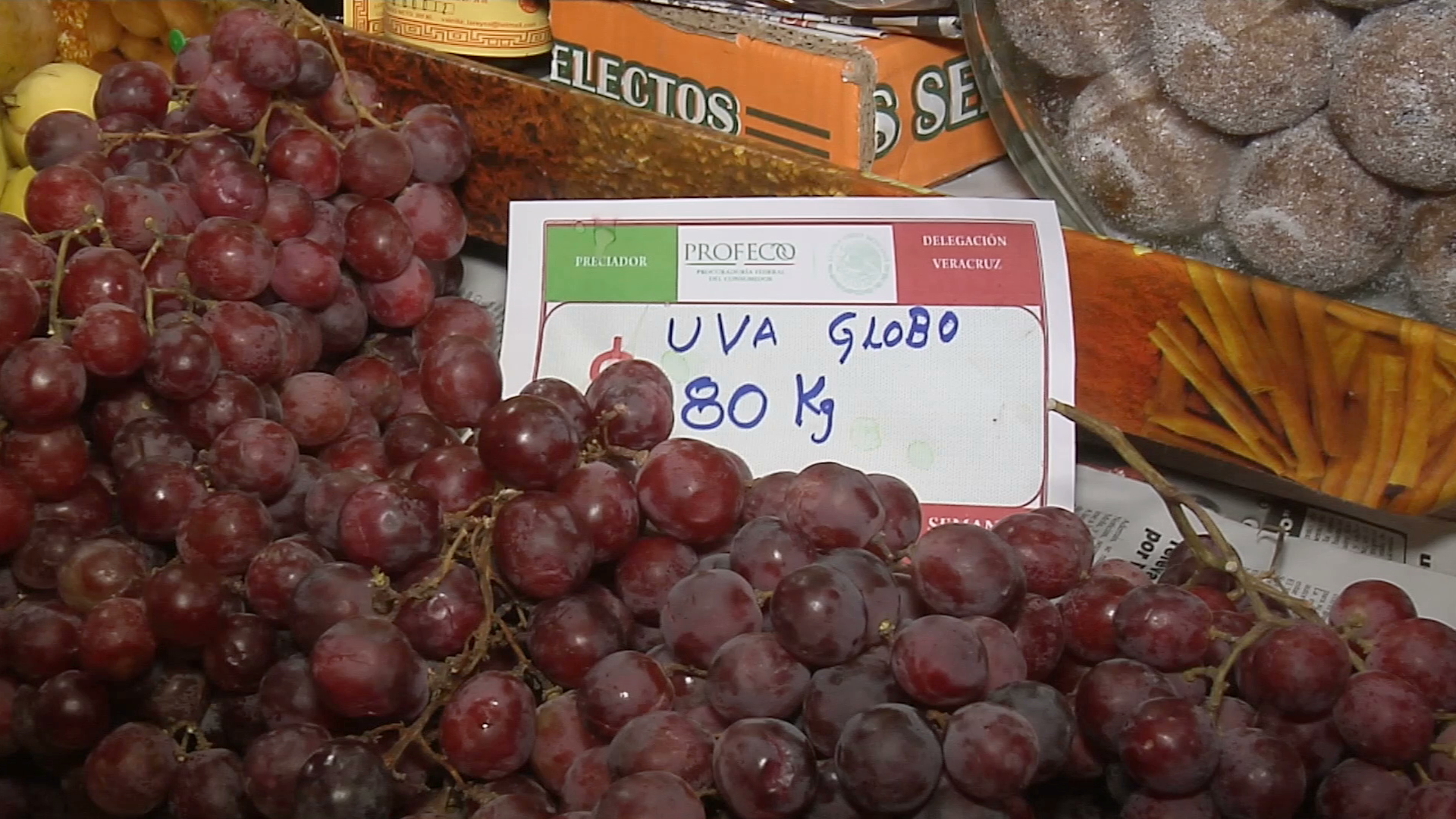 Frutas de importación rebasan los 80 pesos por kilo