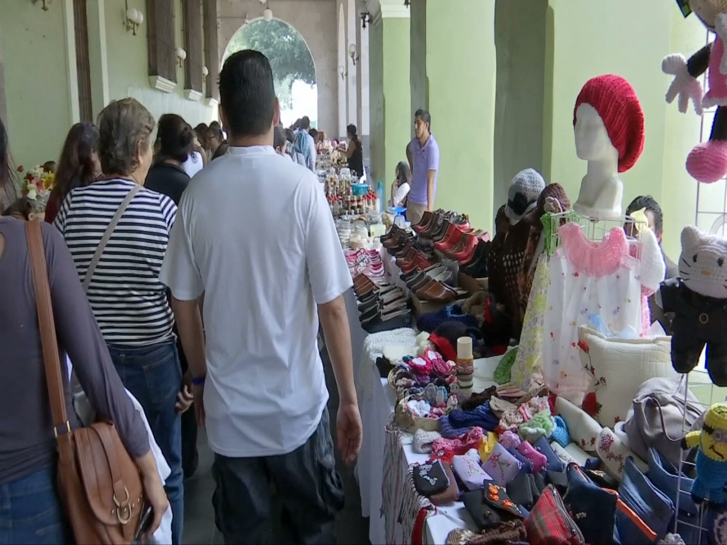 Más de 50 productores participan en la muestra artesanal en Xalapa