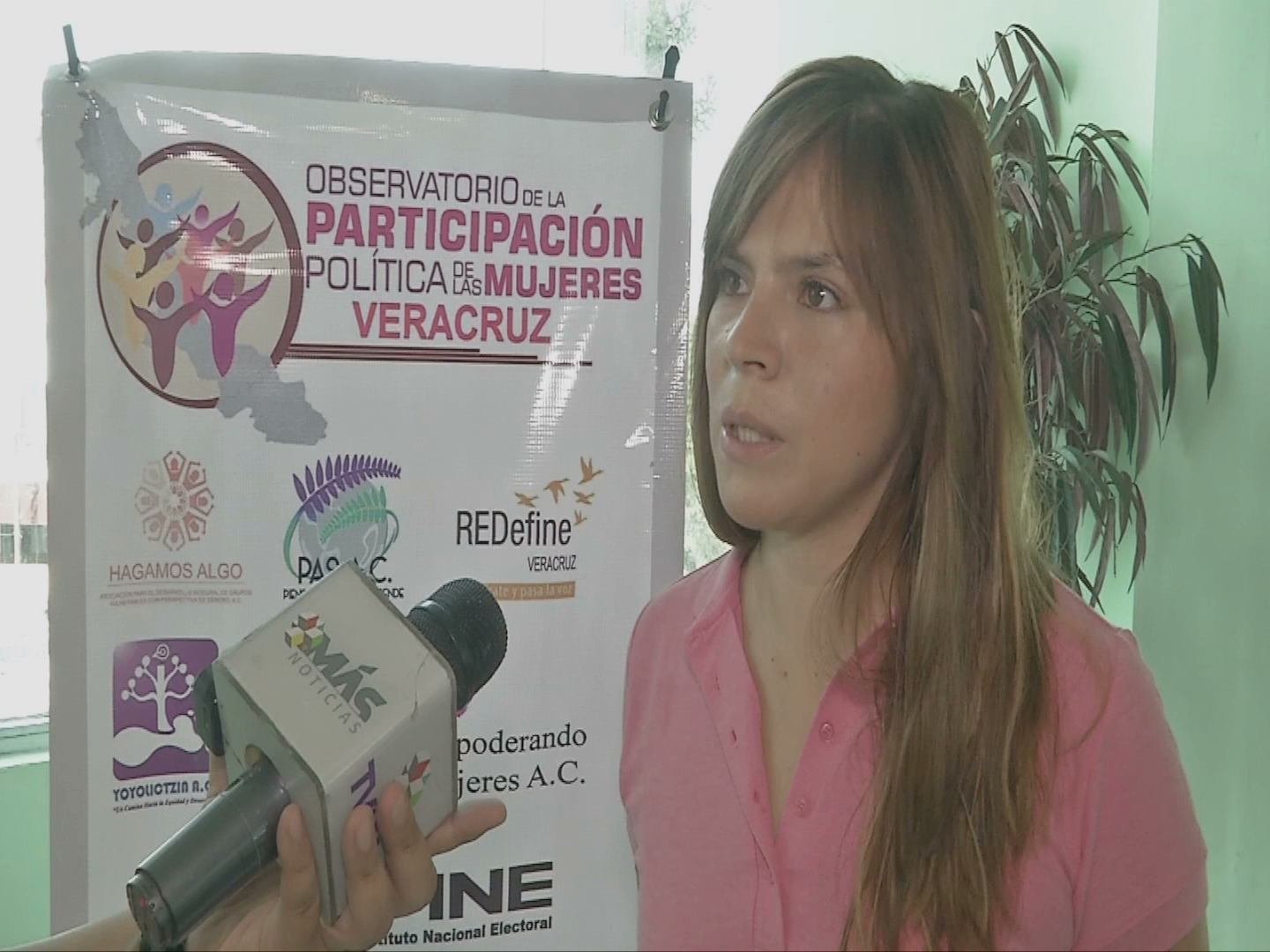 Jóvenes proponen a futuros diputados incluir temas de reproducción sexual