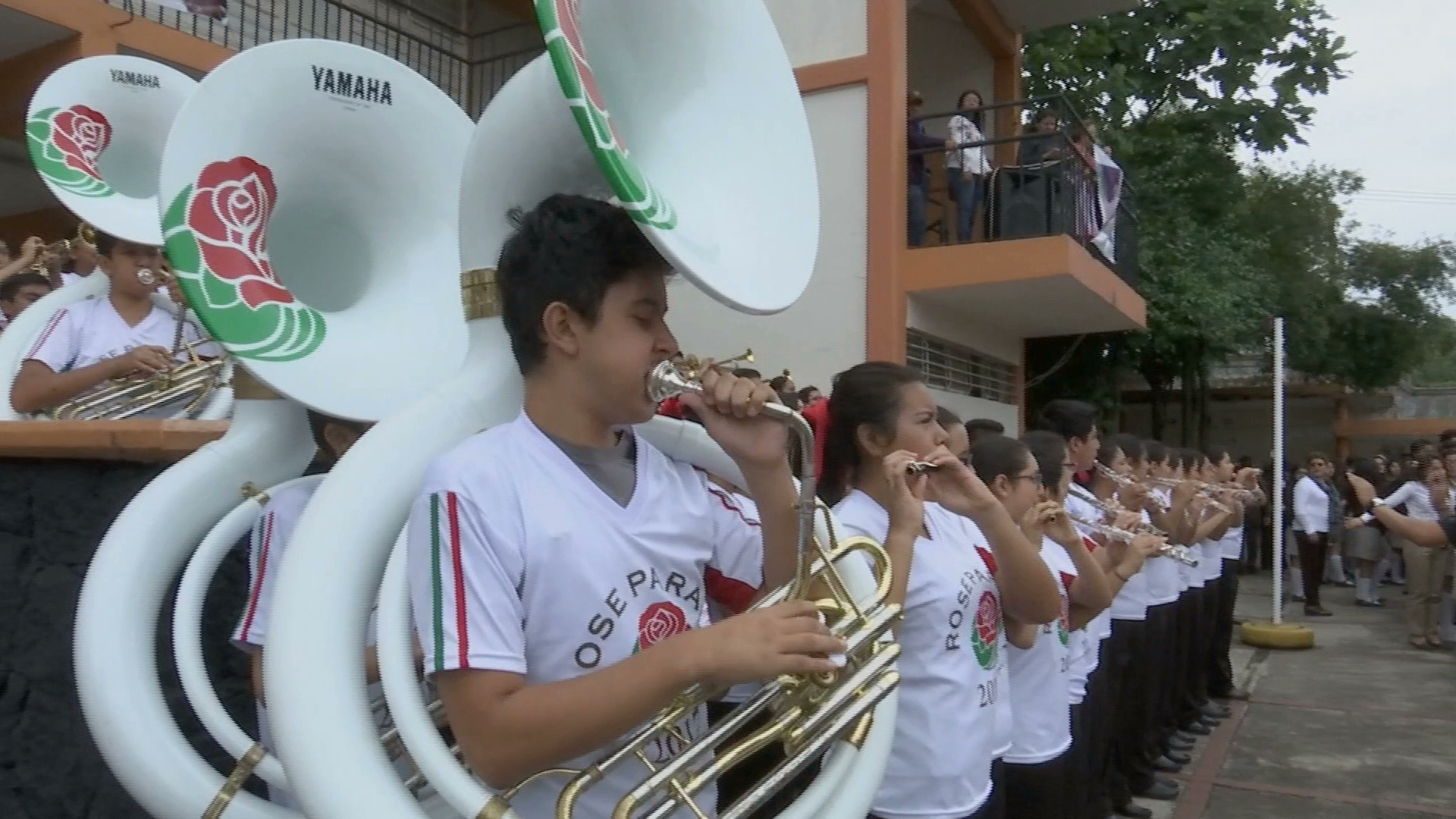 Búhos Marching Band representará a América Latina en el Desfile de las Rosas