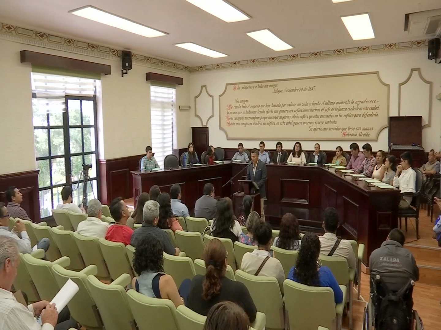 Limpia pública, deporte, cultura y derechos humanos, temas del VI Cabildo Juvenil de Xalapa