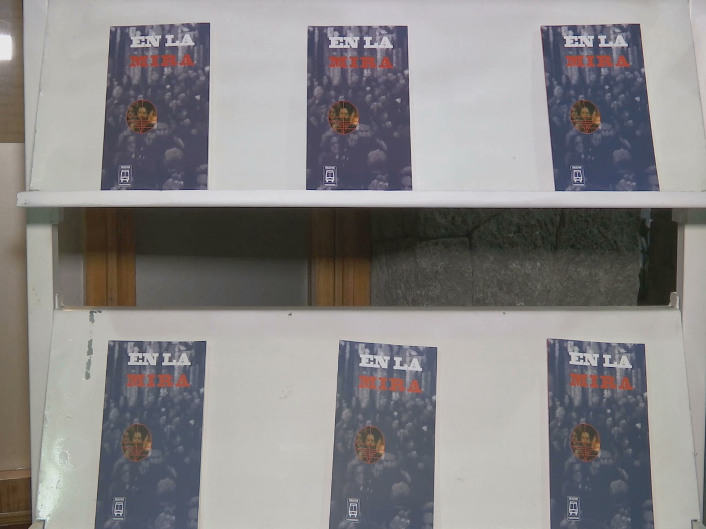 Presentan “En la mira”, novela de Rafael Fernández de Lara Mateos