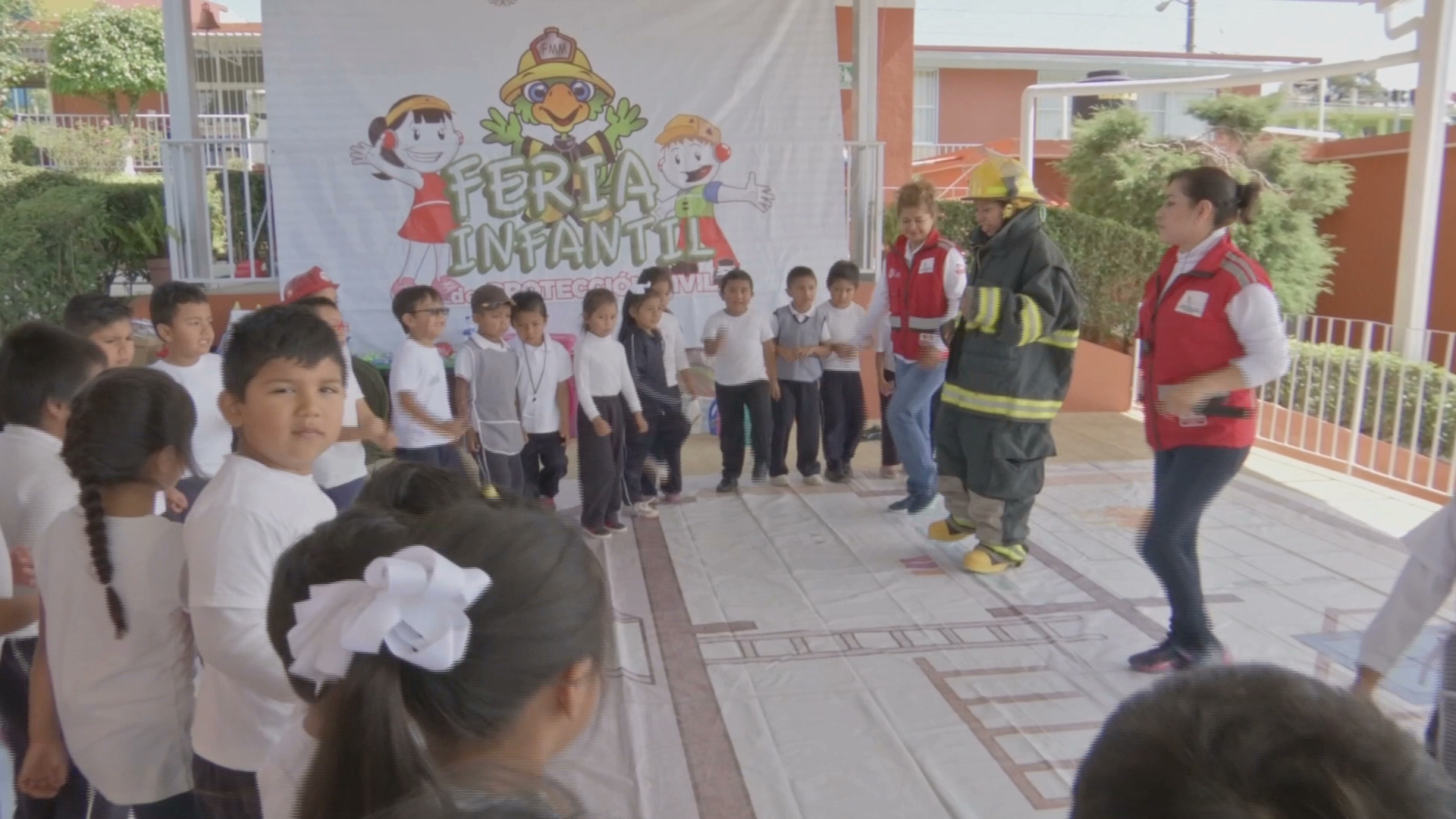 Realizan Feria de la Protección Civil en jardín de niños de Xalapa