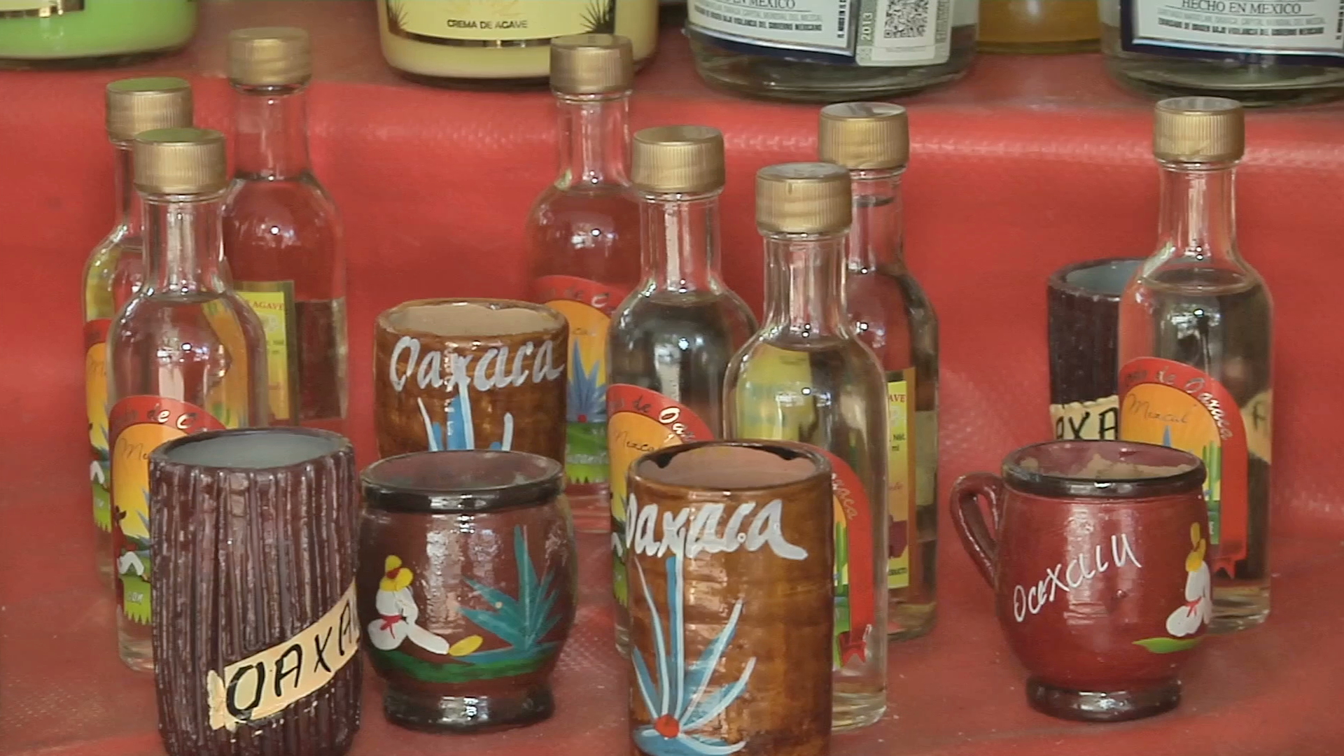 Detecta Profeco mezcales que incumplen las normas