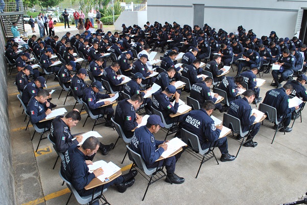 Evalúa Federación a 113 elementos de Veracruz sobre competencias policiales